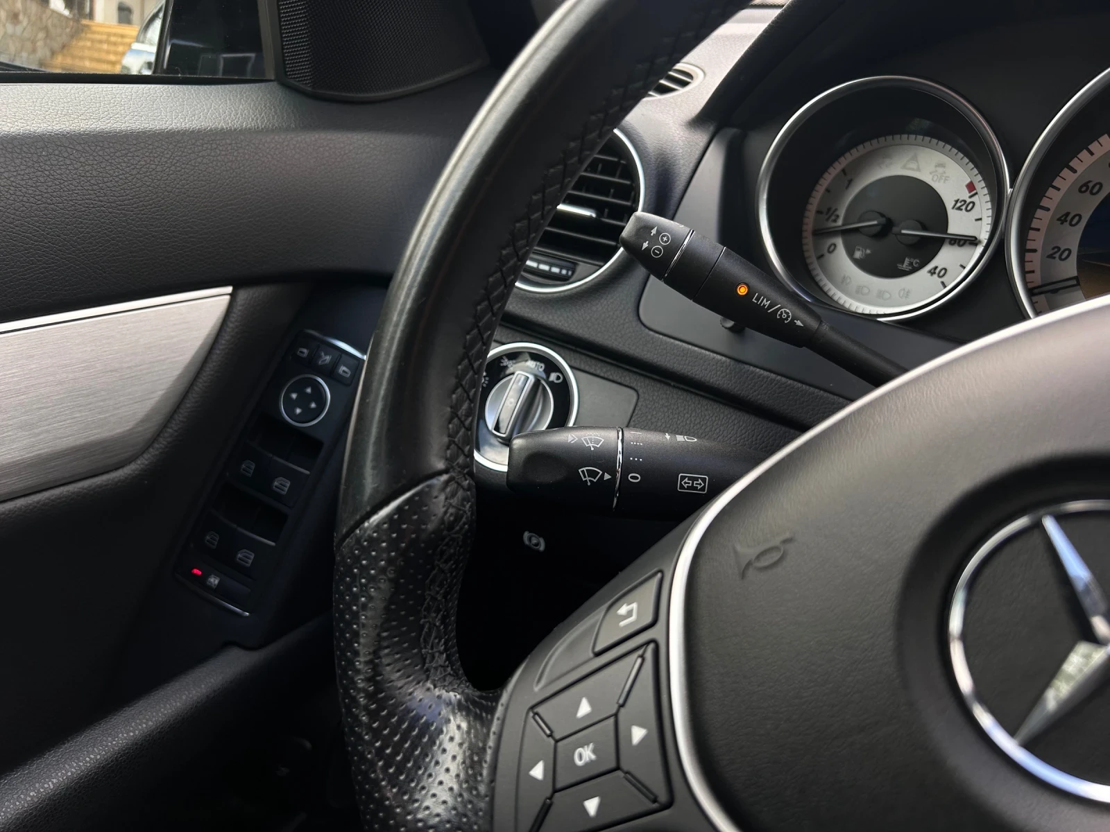 Mercedes-Benz C 220 CDI AVANTGARDE LED XENON NAVI - изображение 9