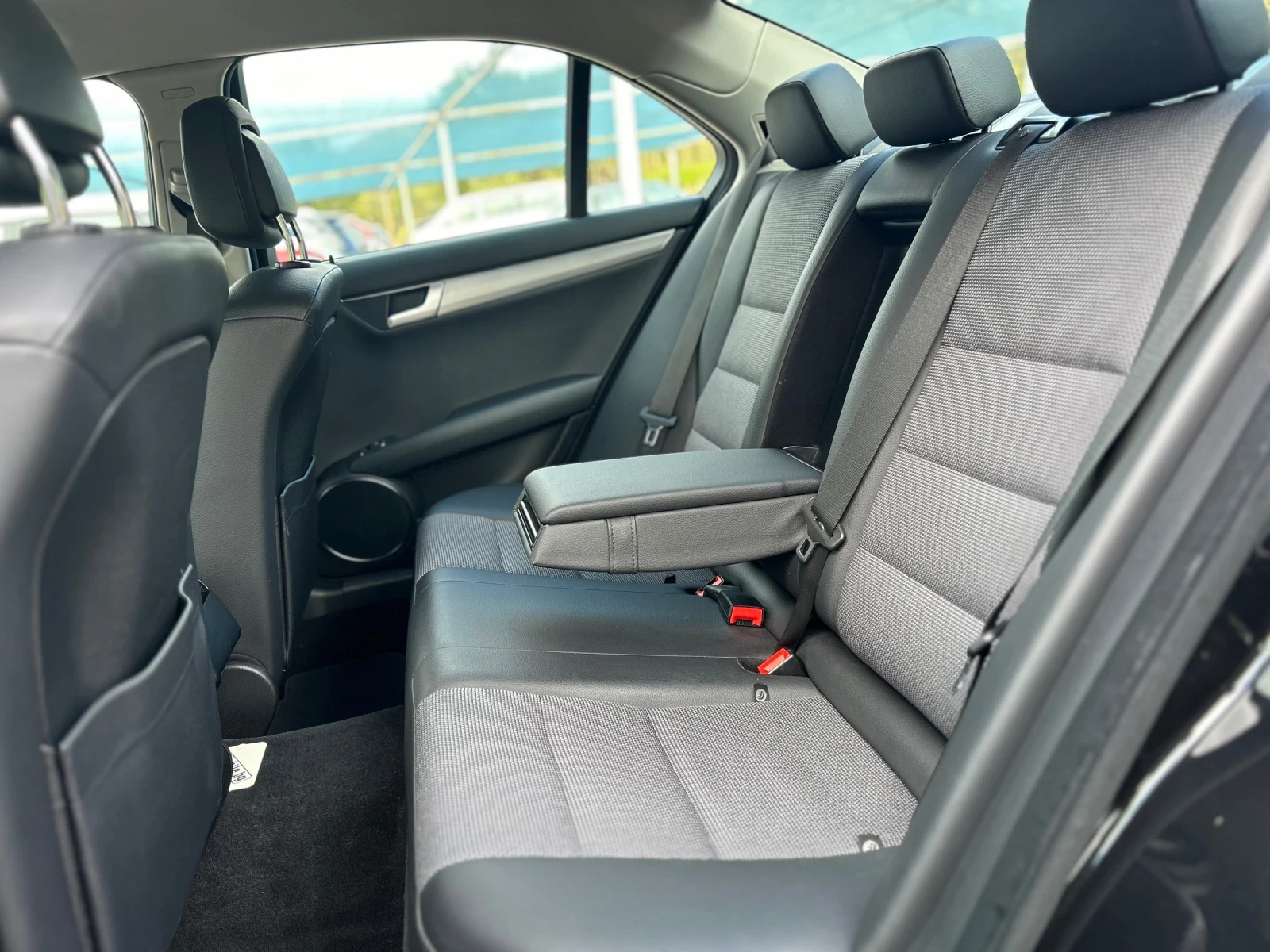 Mercedes-Benz C 220 CDI AVANTGARDE LED XENON NAVI | Mobile.bg   12