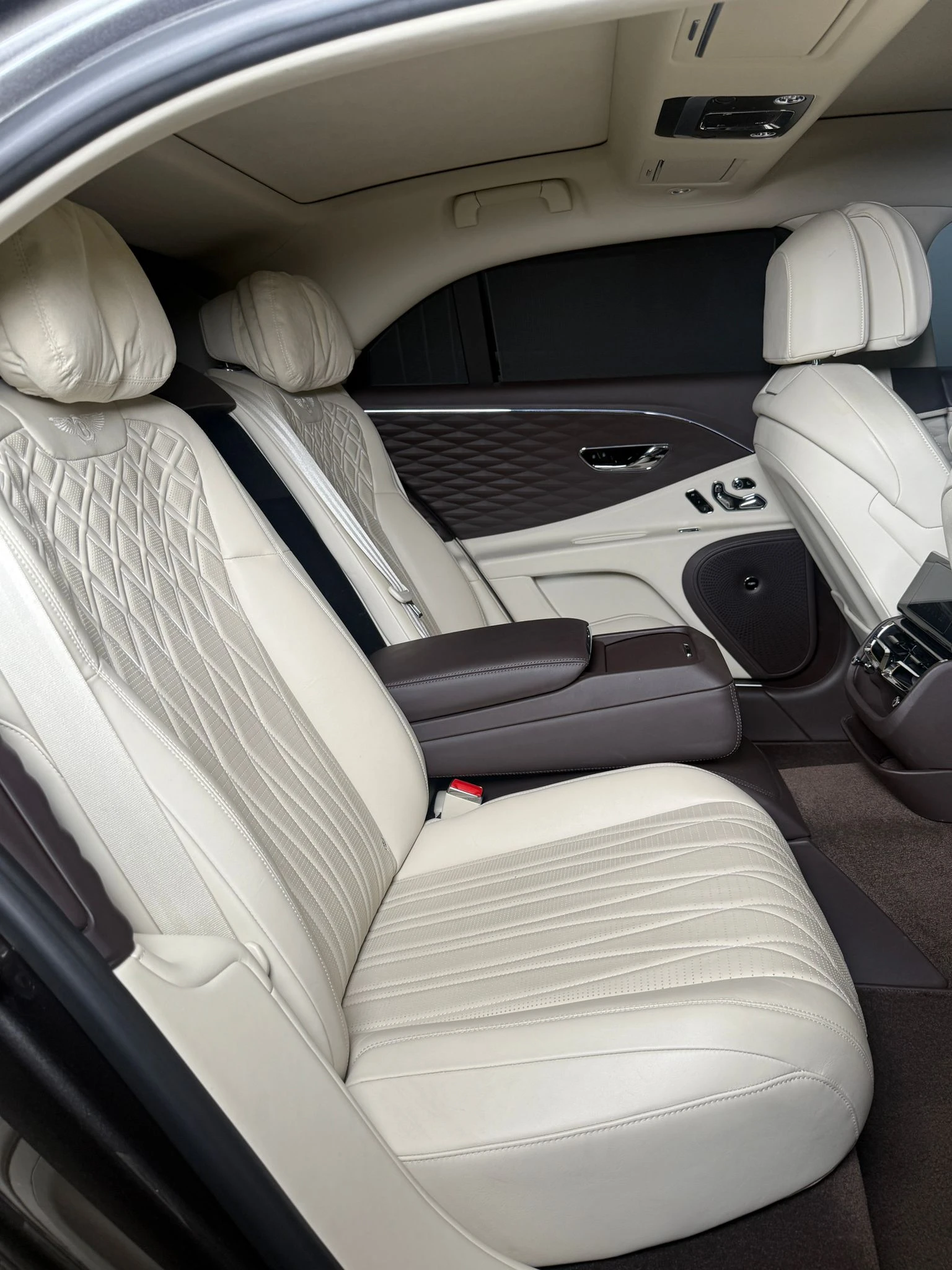 Bentley Flying Spur W12* FirstEdition* HuD* Pano* Massage* Naim | Mobile.bg   12