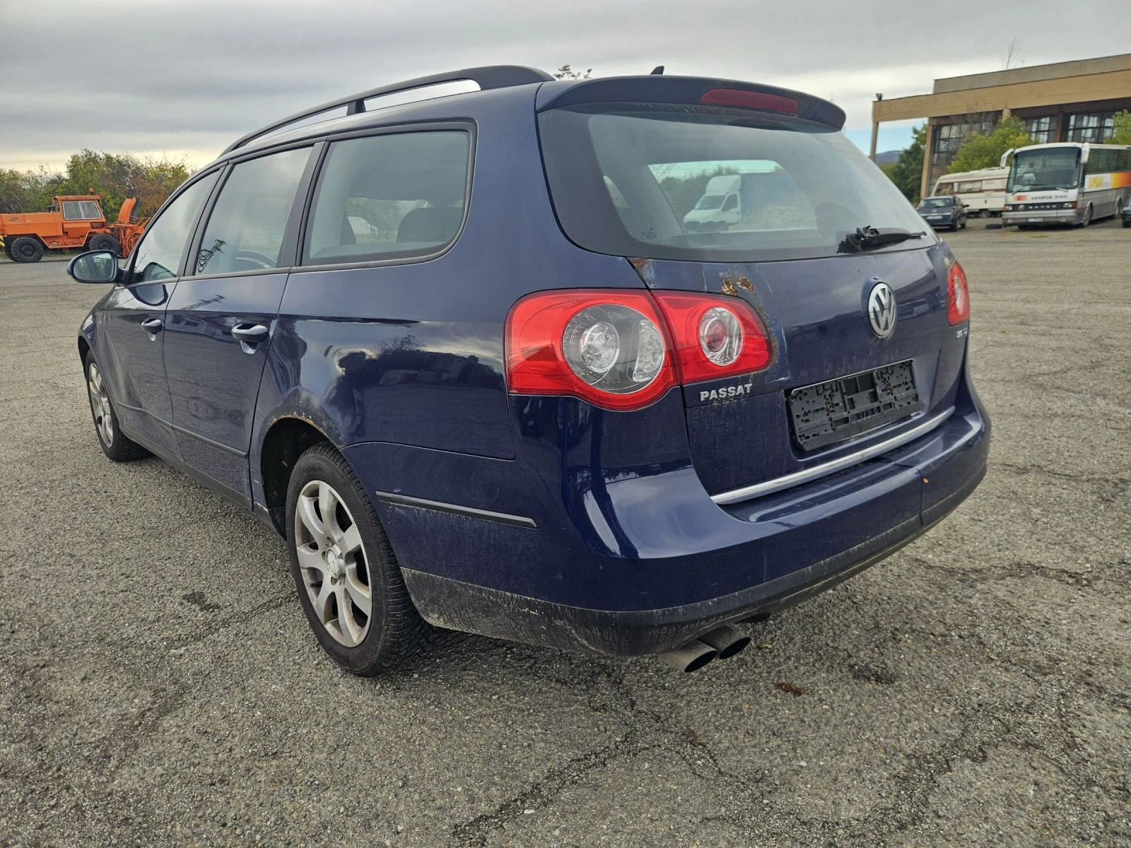 VW Passat 2.0tdi 140ps automat comon real  | Mobile.bg — изображение 2