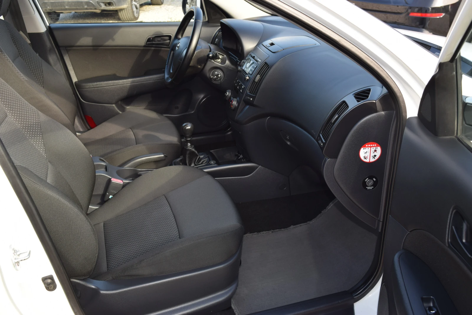 Hyundai I30 1.4i Газ* 109 kc*  - изображение 10