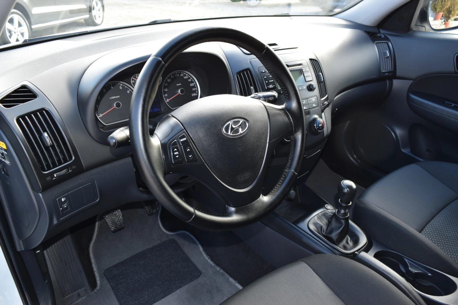 Hyundai I30 1.4i Газ* 109 kc*  - изображение 9