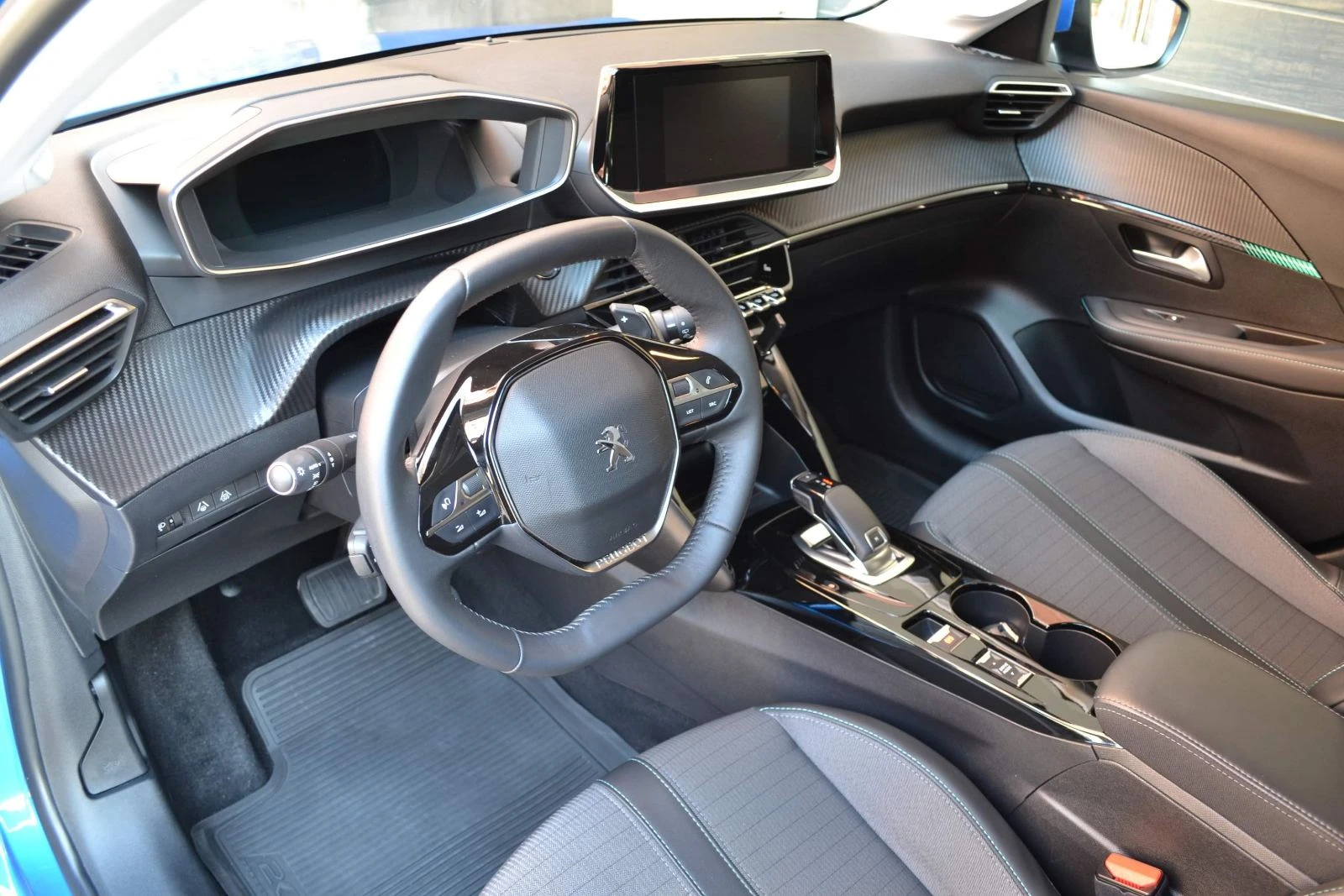 Peugeot 208 | Mobile.bg � ����������� 7