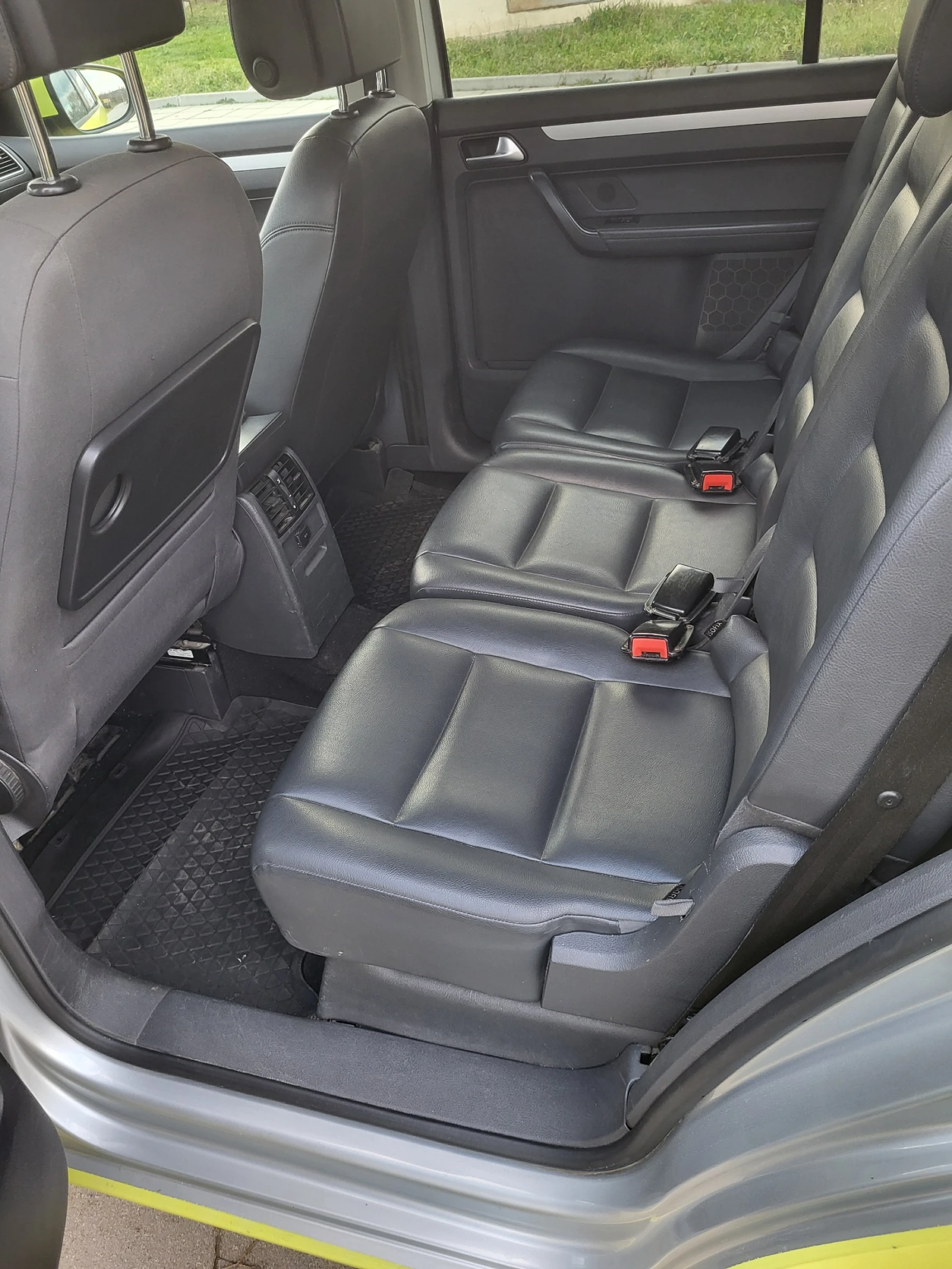 VW Touran 1.4 - изображение 8