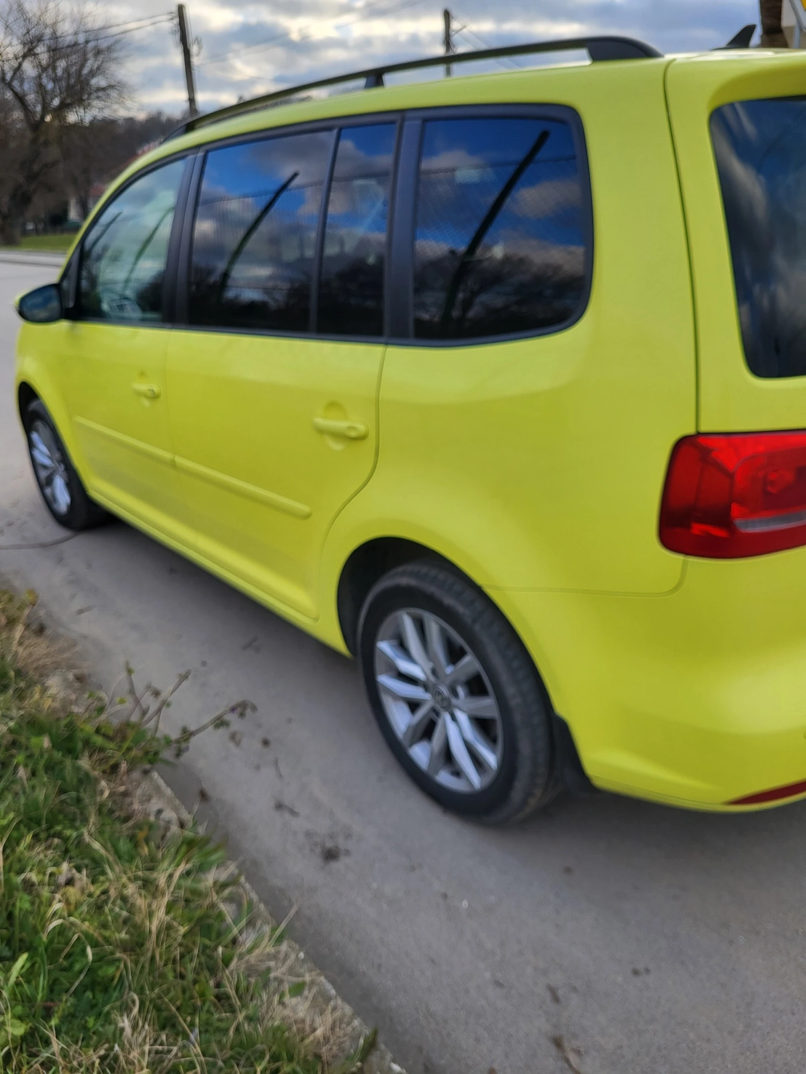 VW Touran 1.4 - изображение 5