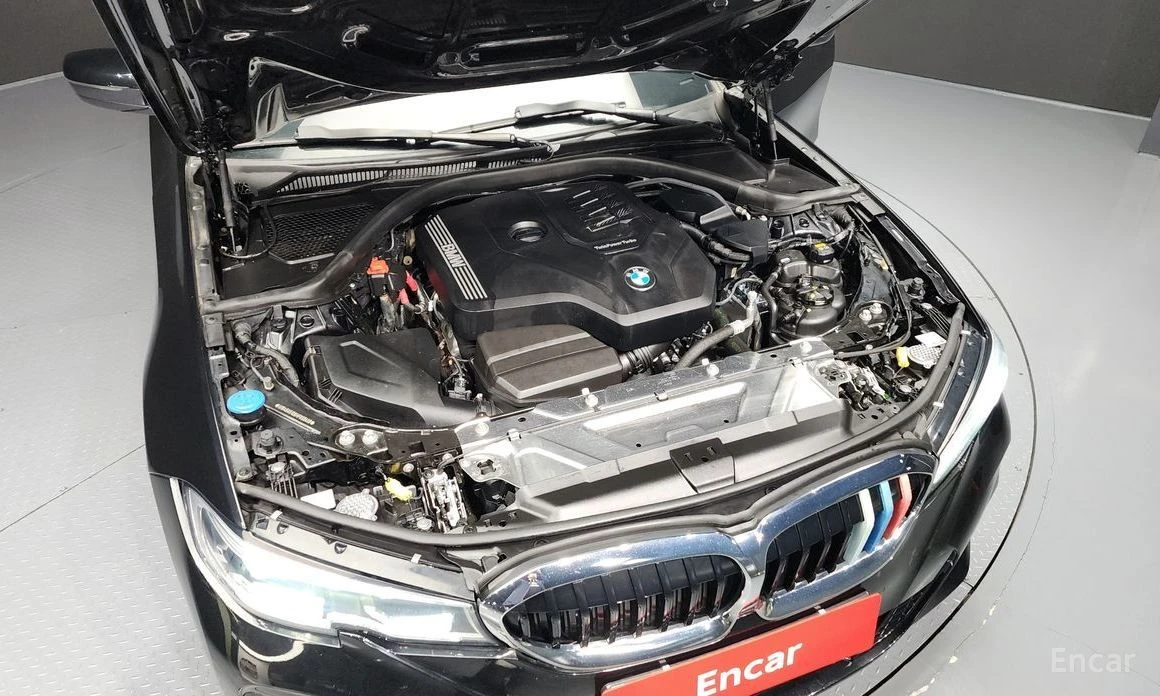 BMW 320  - изображение 6