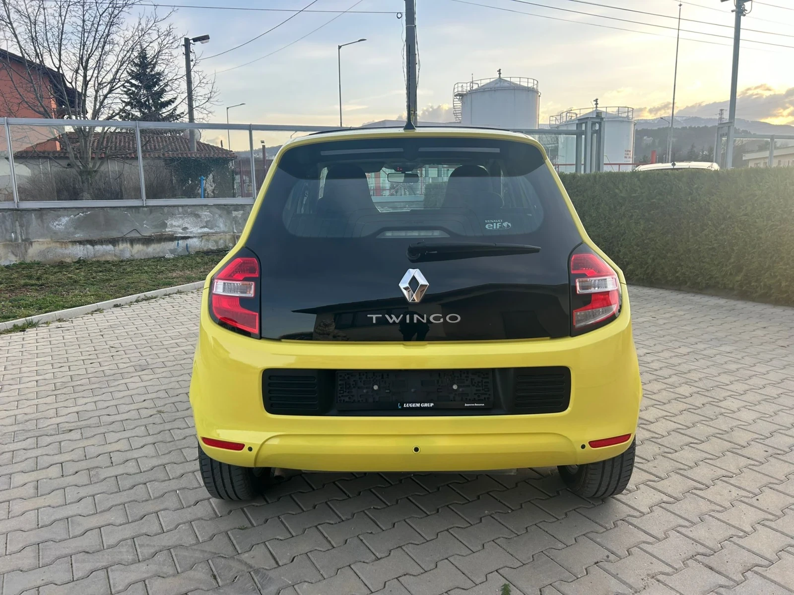 Renault Twingo SCA EDC  CABRIOLET AUTOMATIC EURO 6B, снимка 9 - Автомобили и джипове - 53829311