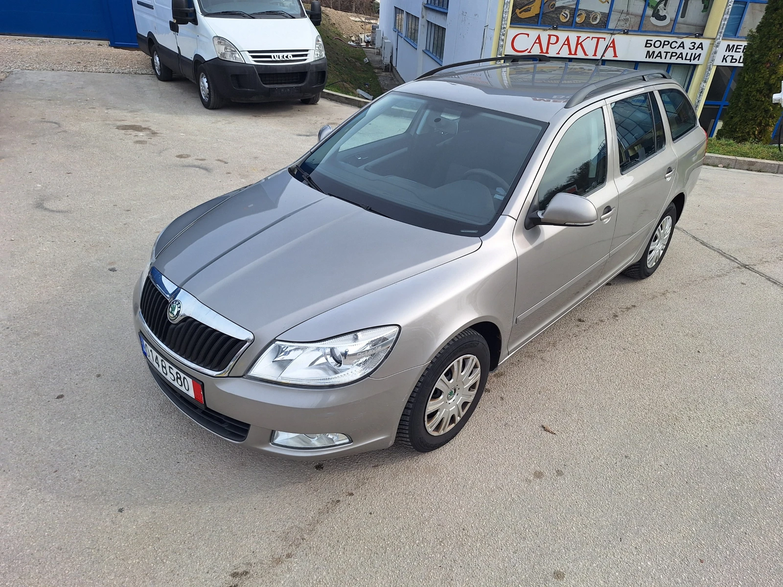 Skoda Octavia 1.6tdi , снимка 5 - Автомобили и джипове - 53897560