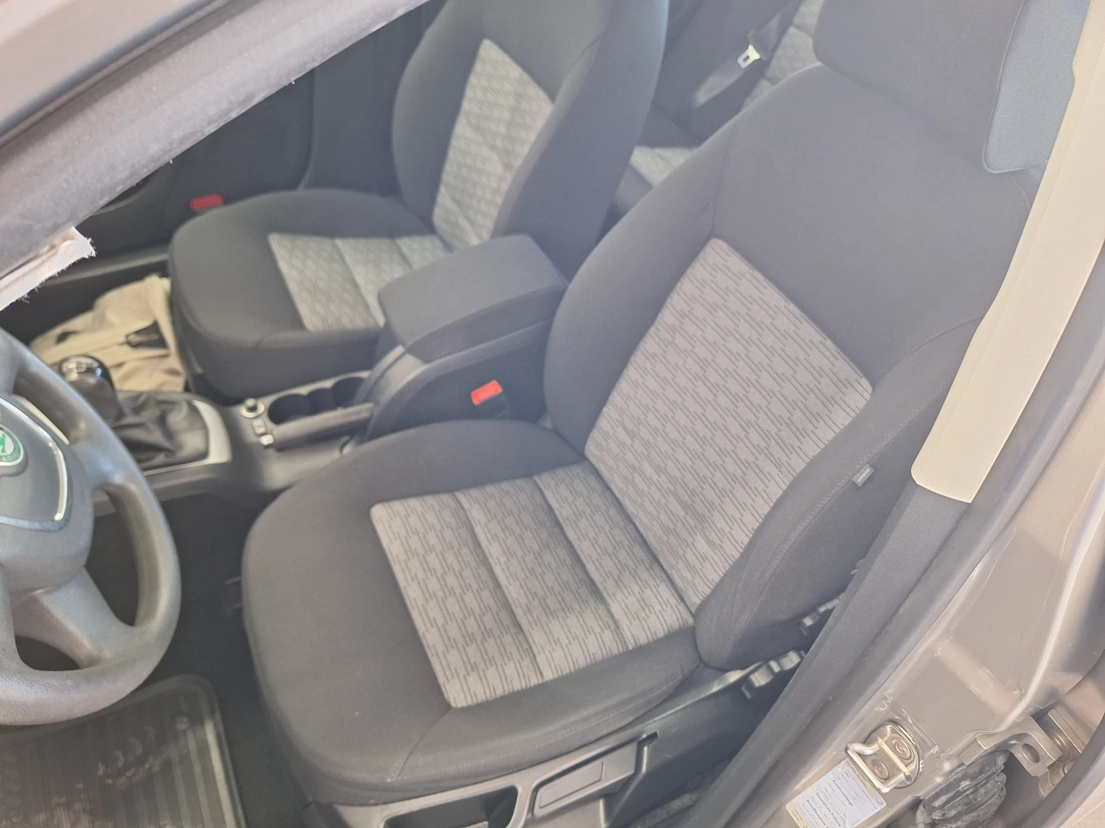 Skoda Octavia 1.6tdi , снимка 16 - Автомобили и джипове - 53897560