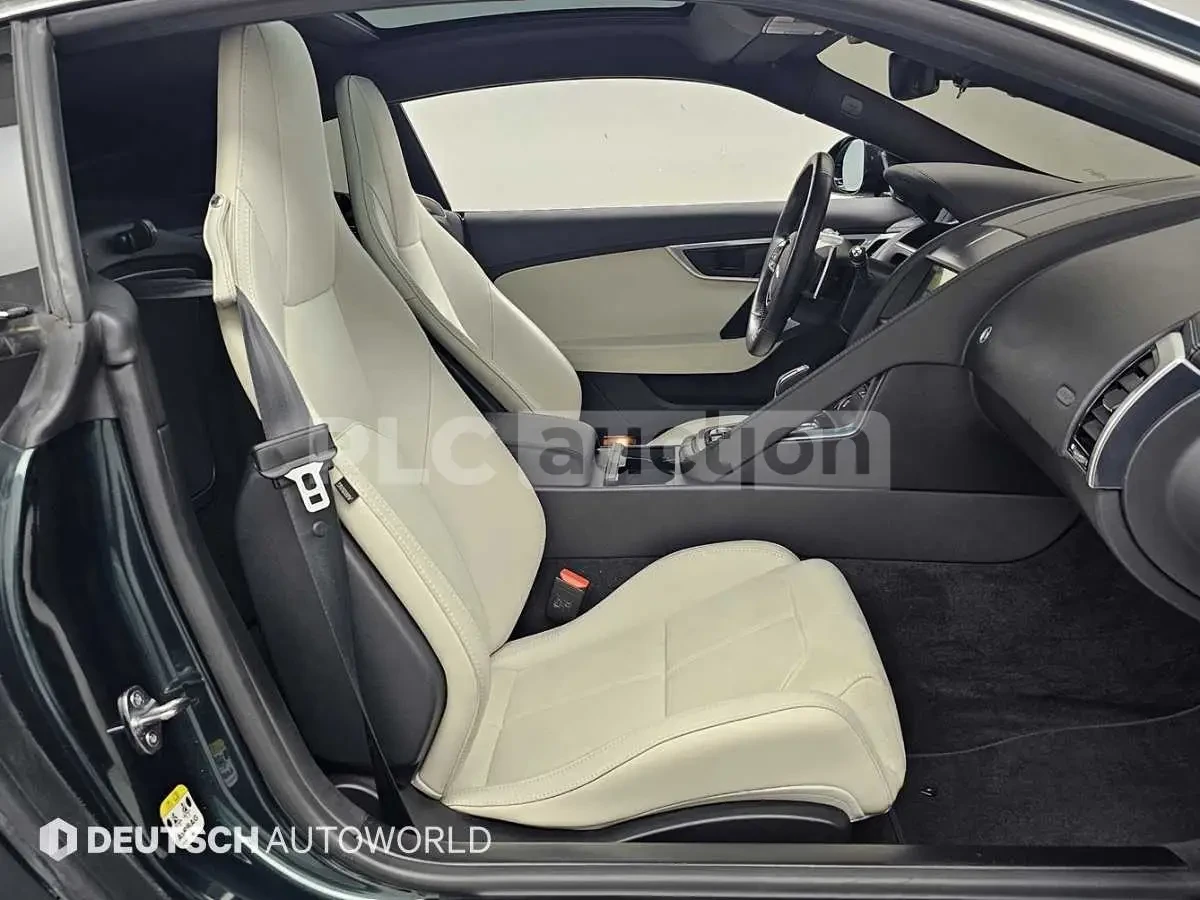 Jaguar F-Type DIGITAL/ШИБЕДАХ/ЛИЗИНГ ОТ 560 ЕВРО НА МЕСЕЦ, снимка 10 - Автомобили и джипове - 54112211