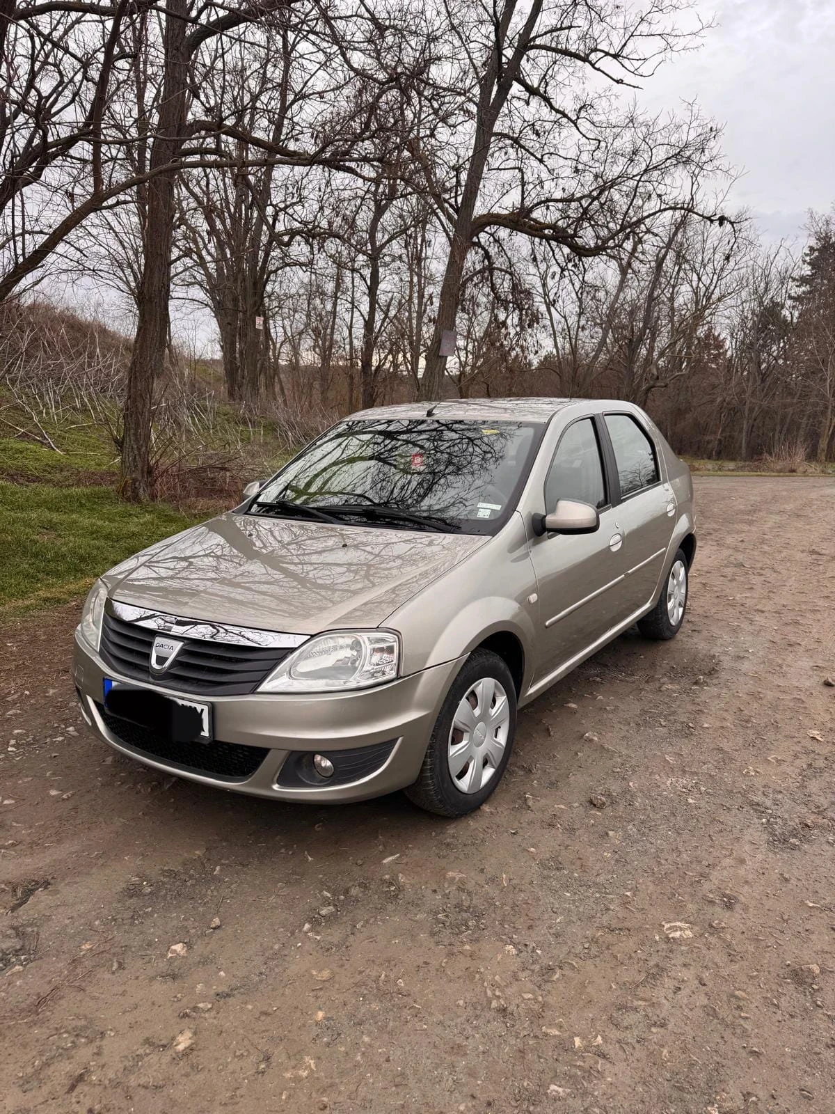 Dacia Logan, снимка 6 - Автомобили и джипове - 54383489