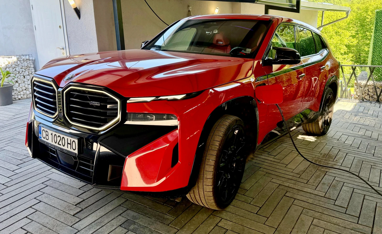 BMW XM 50e | 23' | Iconic Glow | BMW гаранция
