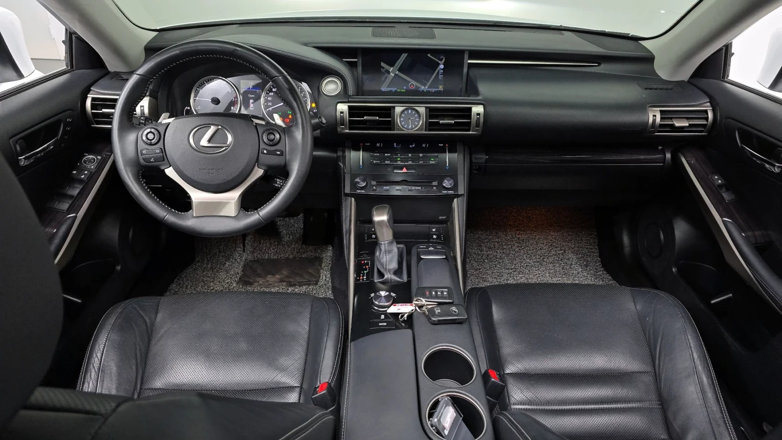 Lexus IS 250 * V6 * ОБДУХ * ЛЮК * КАМЕРА, снимка 9 - Автомобили и джипове - 54753058