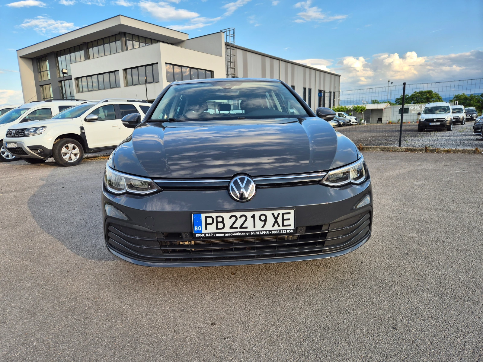 VW Golf 1.5 E-TSI 150кс А/Т, снимка 8 - Автомобили и джипове - 54765667