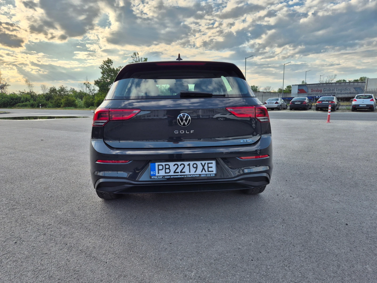 VW Golf 1.5 E-TSI 150кс А/Т, снимка 4 - Автомобили и джипове - 54765667