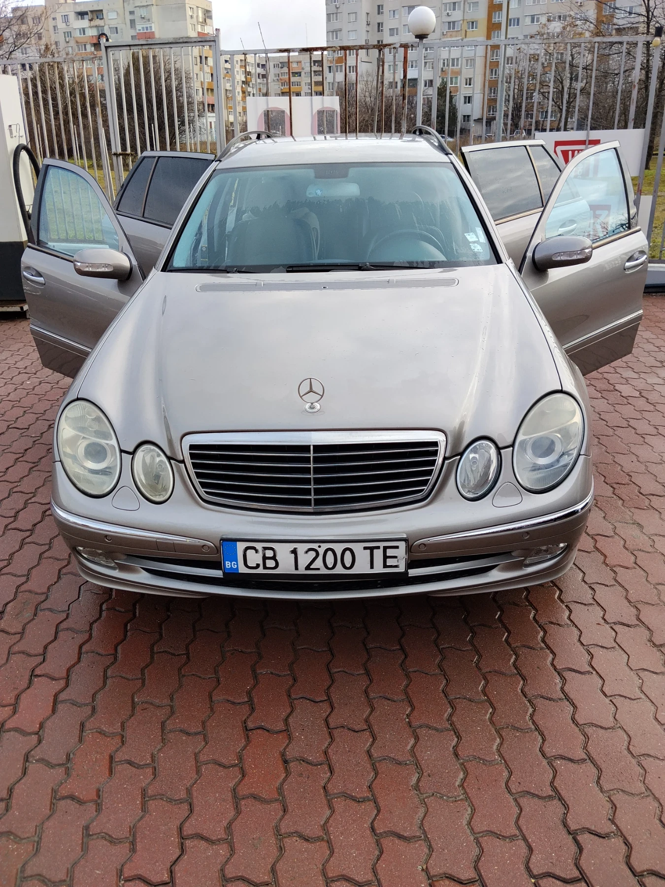 Mercedes-Benz E 200 Авангард