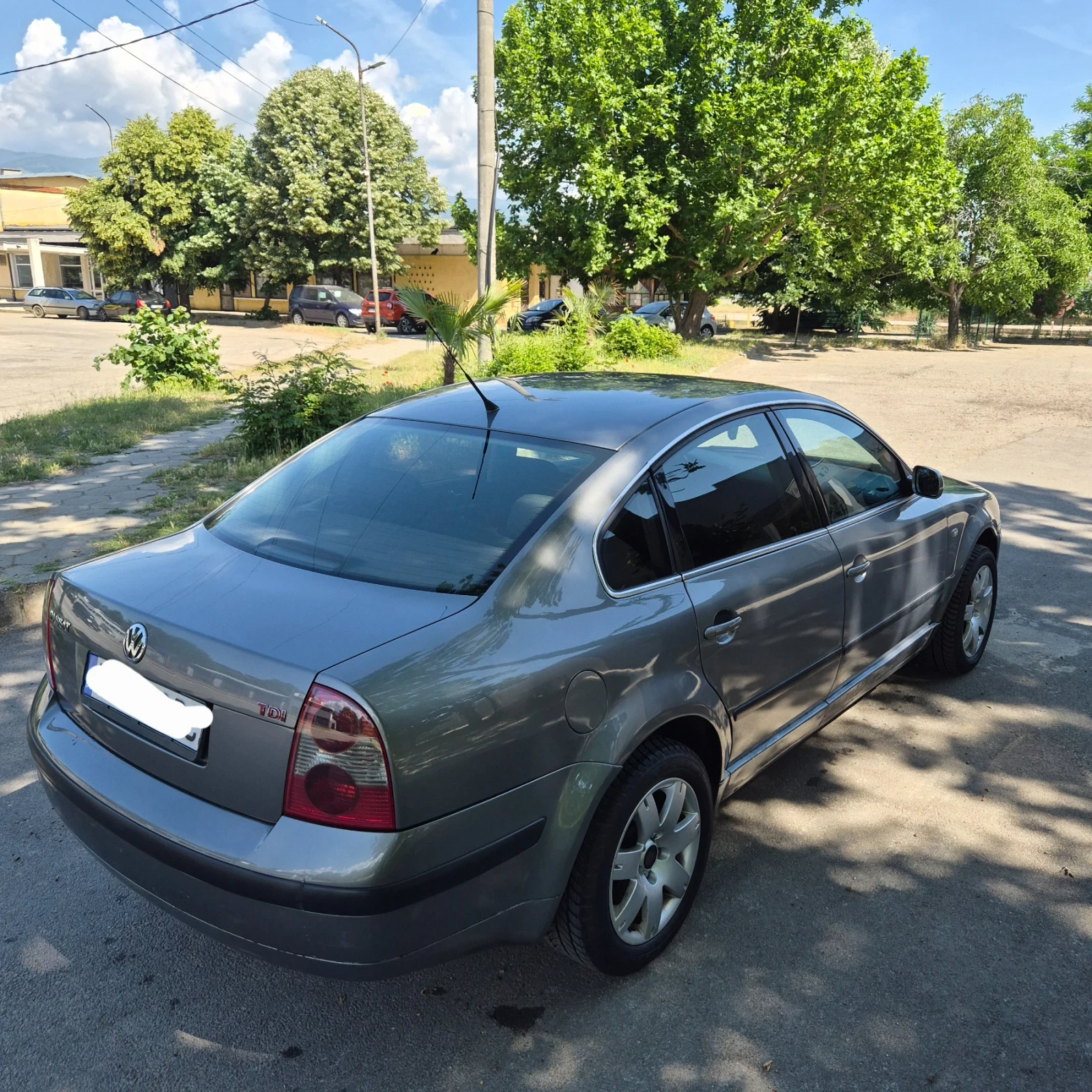 VW Passat 1.9 131, снимка 6 - Автомобили и джипове - 54972650