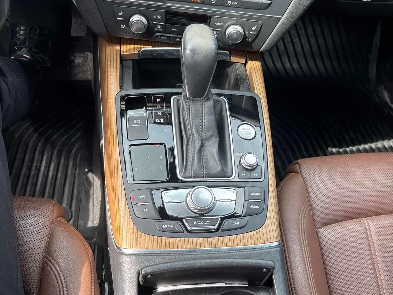 Audi A7 3.0L TDI /360/HUD/BOSE/ОБДУХВАНЕ/АВТОКРЕДИТ , снимка 17 - Автомобили и джипове - 54983541