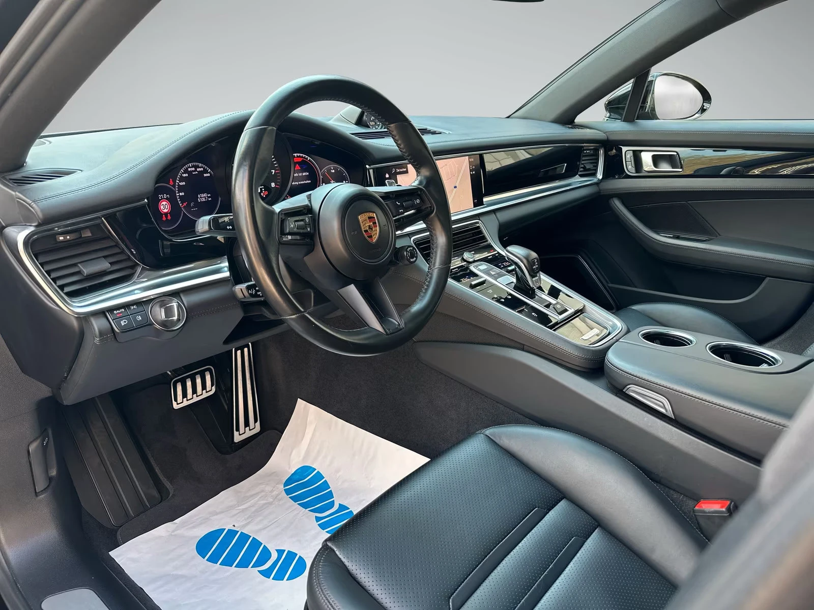 Porsche Panamera SPORT/330HP/PANO/HUD/360/SP-CHRONO/21/ACC/556z, снимка 8 - Автомобили и джипове - 55206464