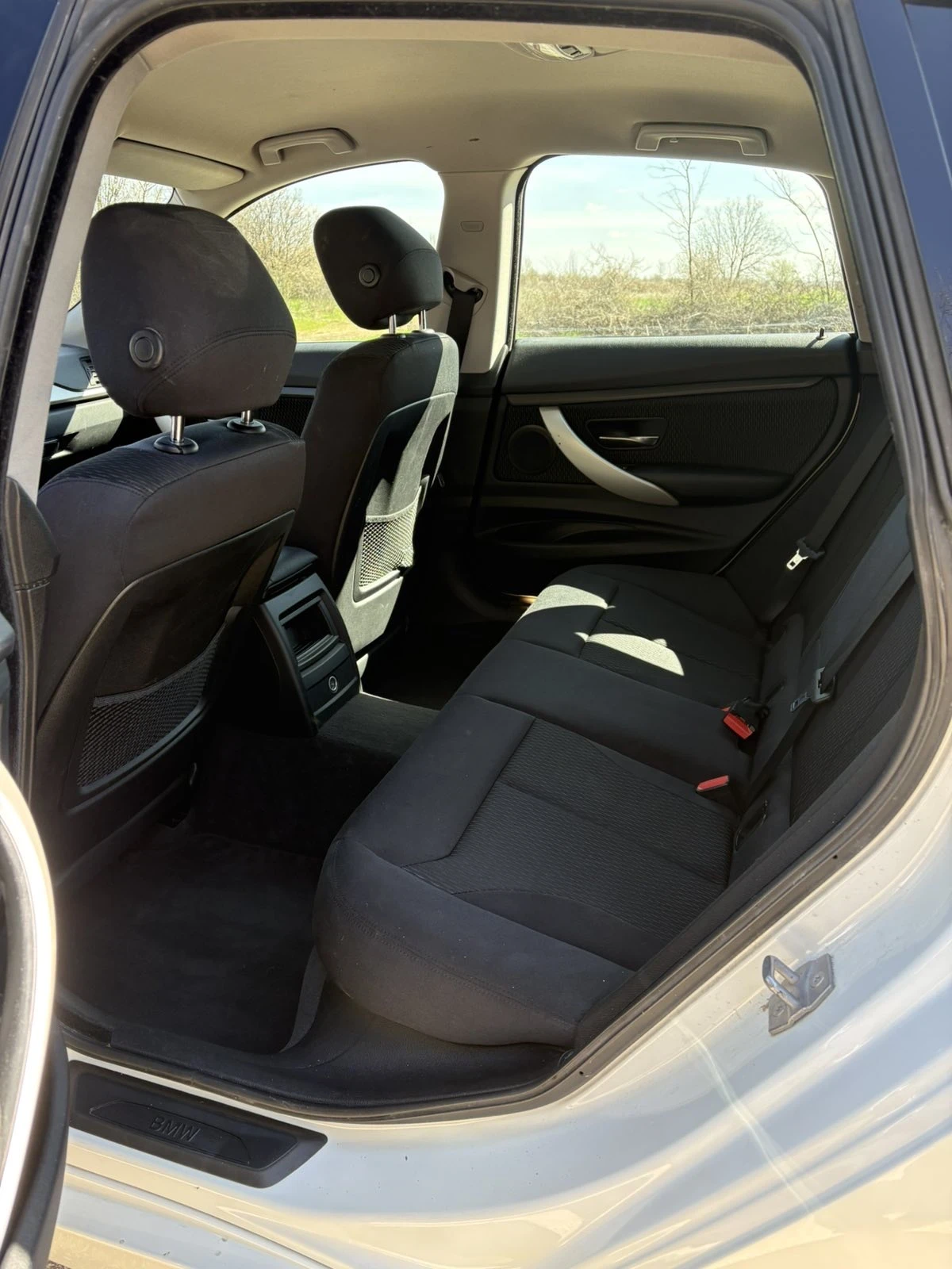 BMW 318 GT, снимка 4 - Автомобили и джипове - 55418064