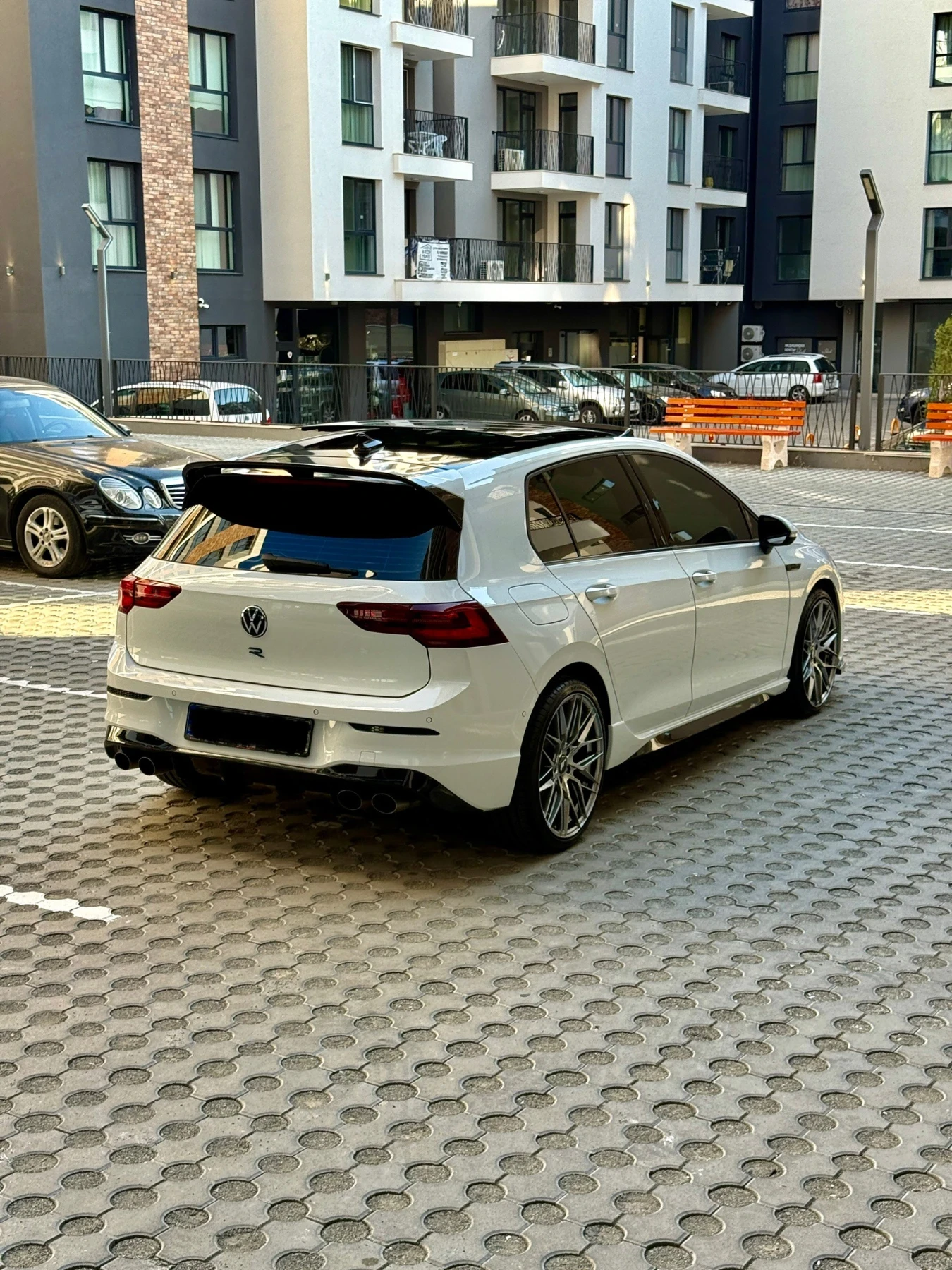 VW Golf 8, снимка 6 - Автомобили и джипове - 55841470