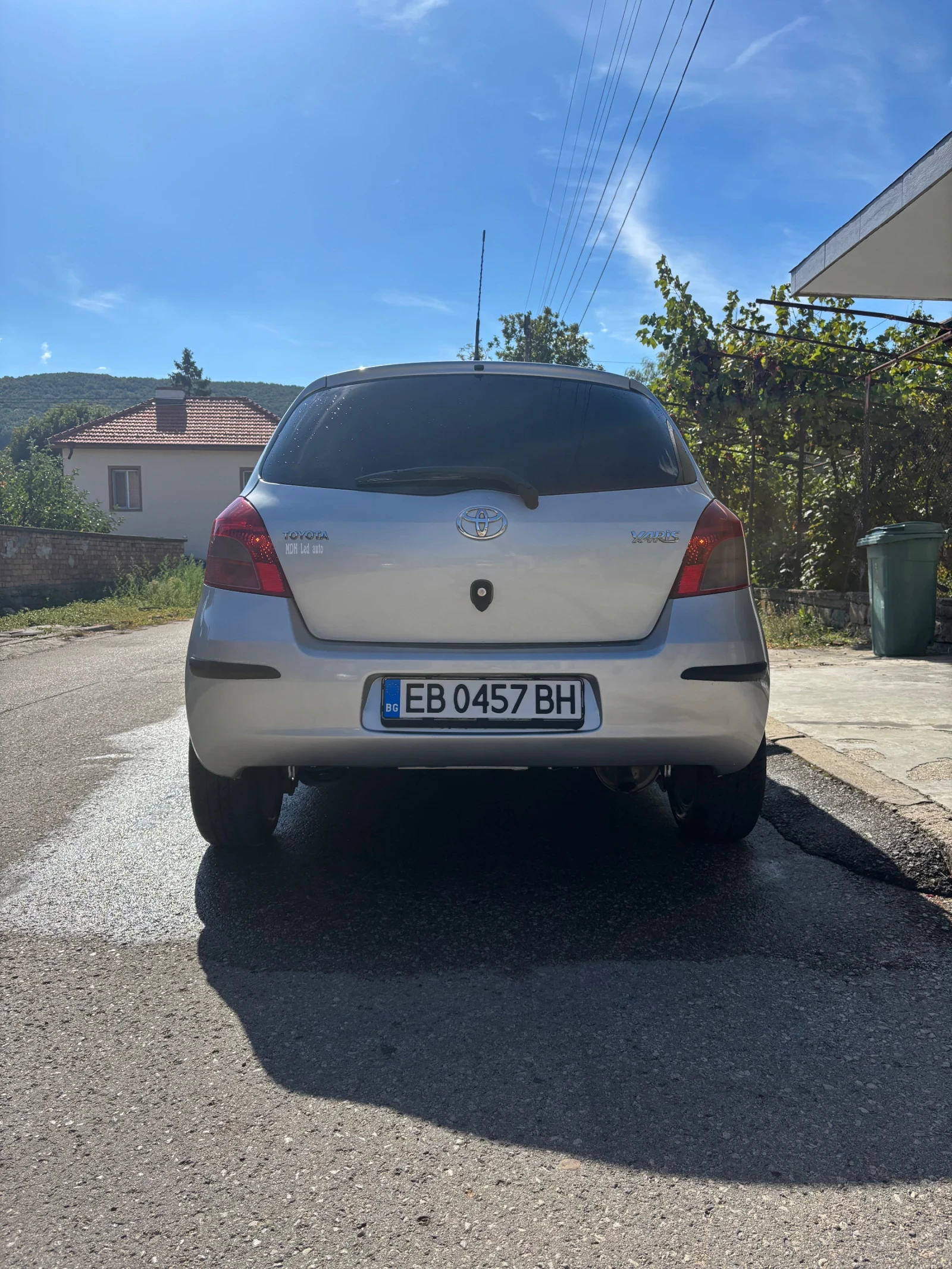 Toyota Yaris, снимка 4 - Автомобили и джипове - 56069539