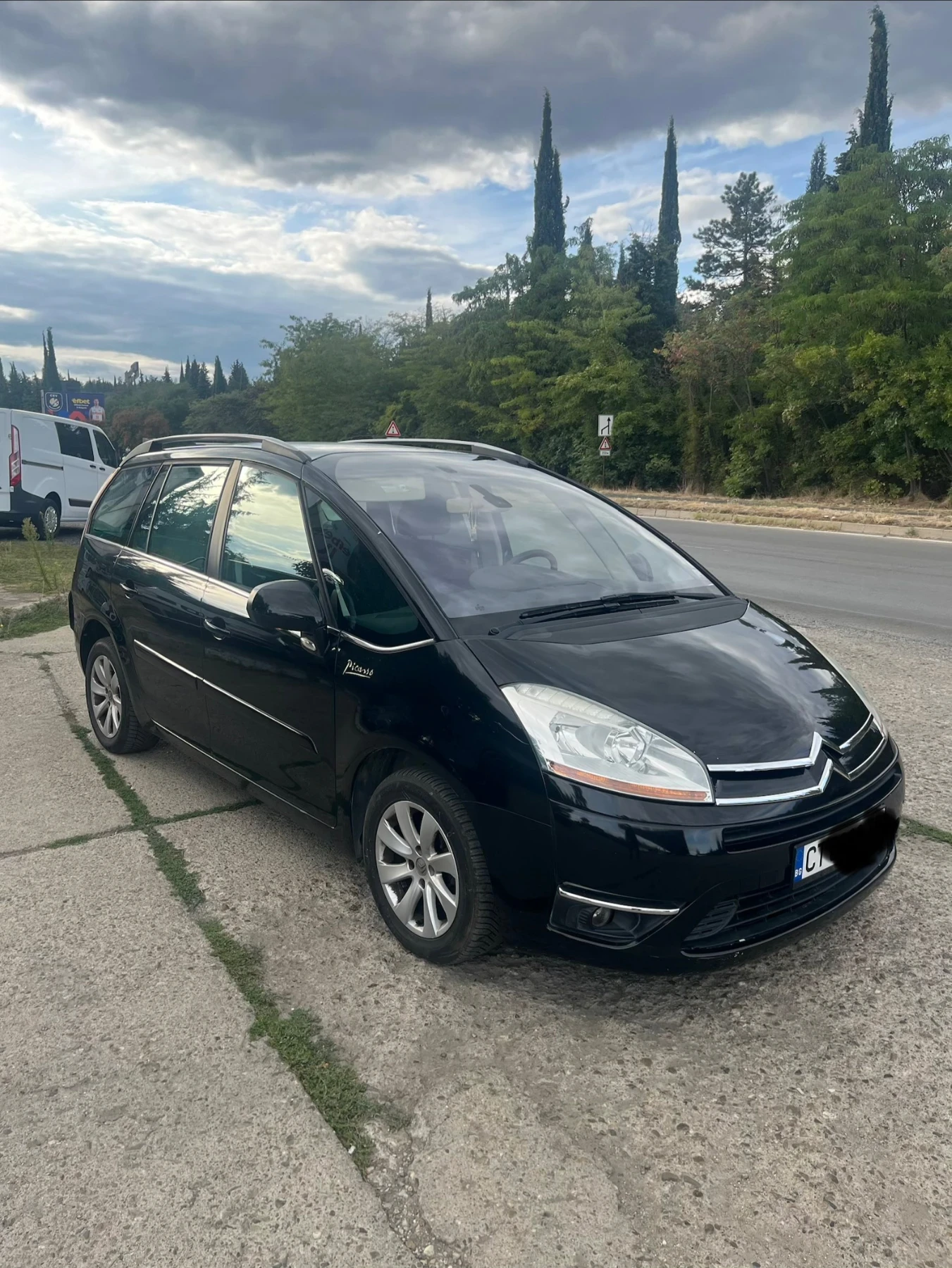 Citroen Grand C4 Picasso, снимка 2 - Автомобили и джипове - 56085929