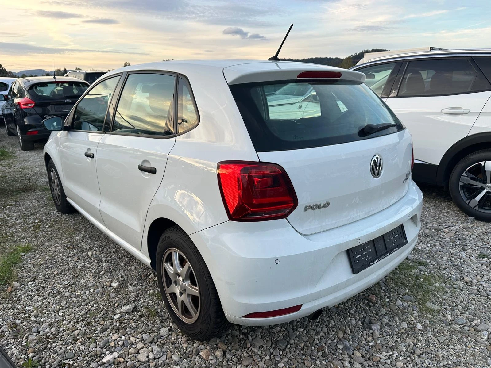 VW Polo 1.2 TSi BMT Swiss, снимка 6 - Автомобили и джипове - 56192296