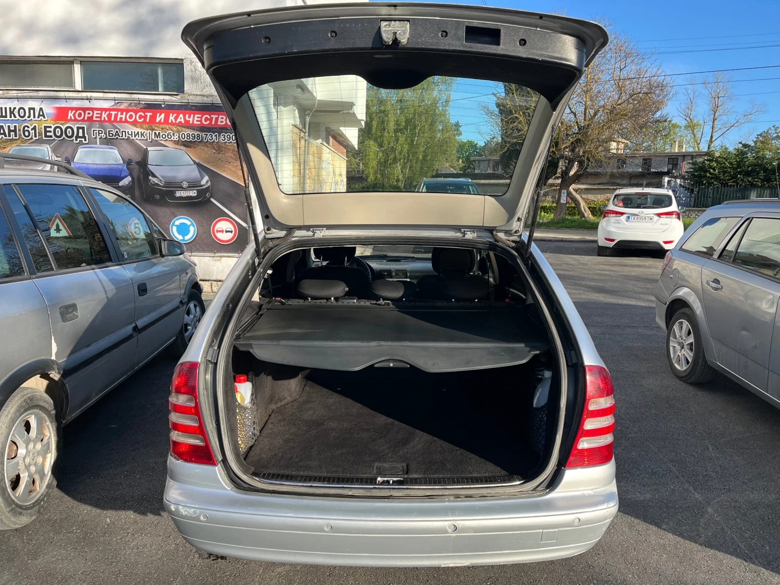 Mercedes-Benz 220 Ц, снимка 5 - Автомобили и джипове - 56262498