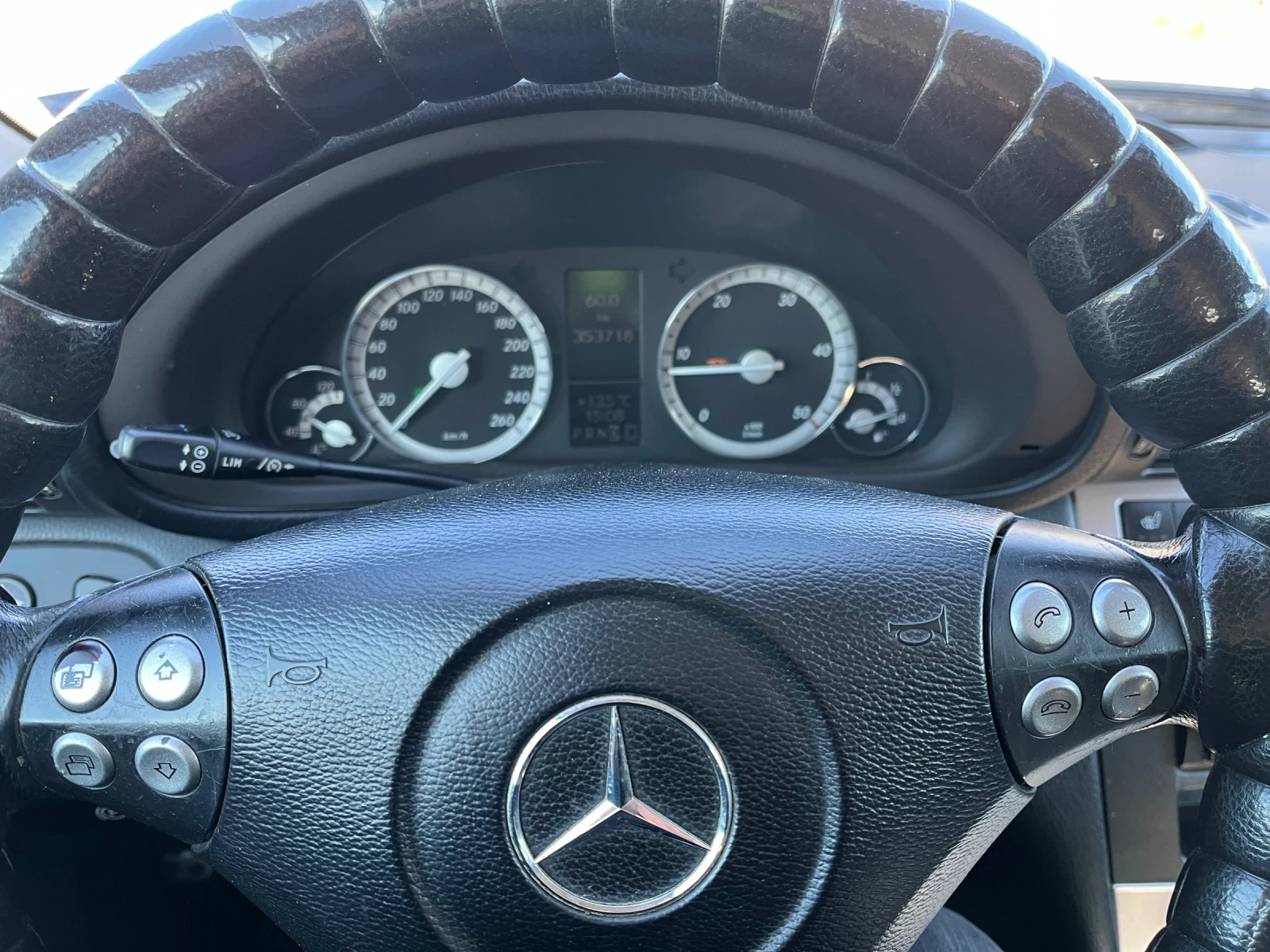 Mercedes-Benz 220 Ц, снимка 11 - Автомобили и джипове - 56262498