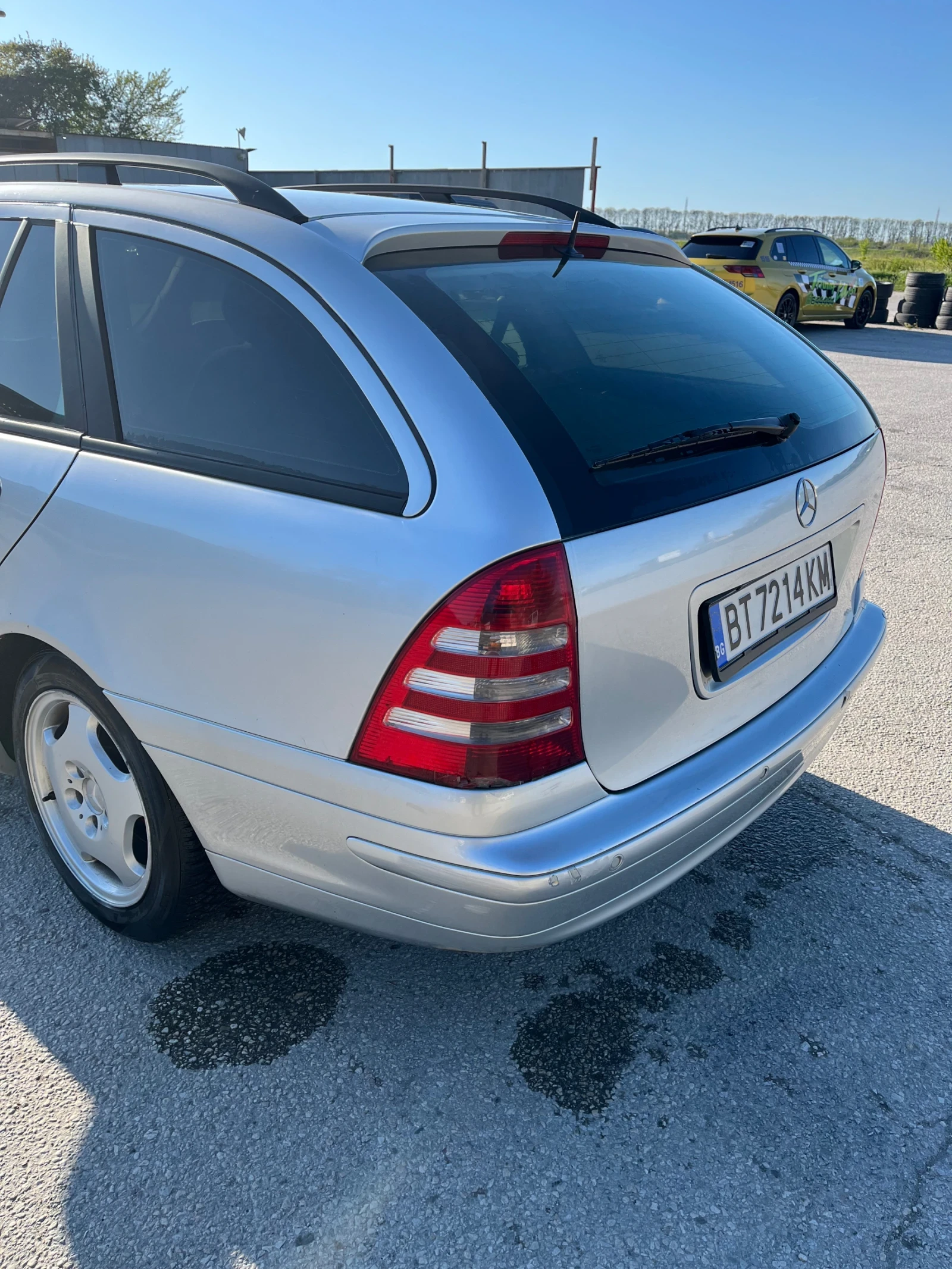 Mercedes-Benz 220 Ц, снимка 3 - Автомобили и джипове - 56262498