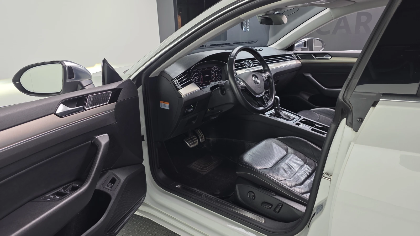 VW Arteon 2.0 TDI BLIND SPOT ��� ������ ����* encareu.com | Mobile.bg � ����������� 10