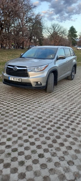 Обява за продажба на Toyota Highlander LE ~38 900 лв. - изображение 1