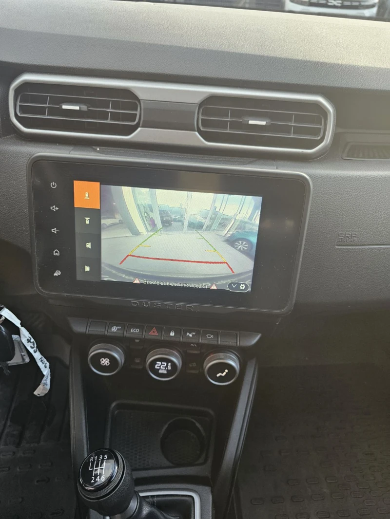 Dacia Duster 1.3 TCe 130 4x2, снимка 10 - Автомобили и джипове - 52316726