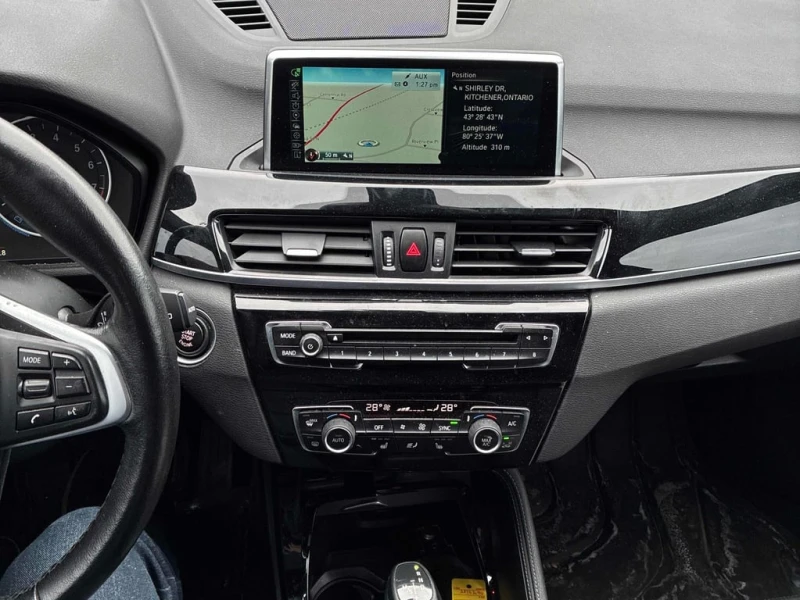 BMW X1 2016 XDRIVE28I * БЕЗ ПЪРВОНАЧАЛНА ВНОСКА* , снимка 9 - Автомобили и джипове - 52842872