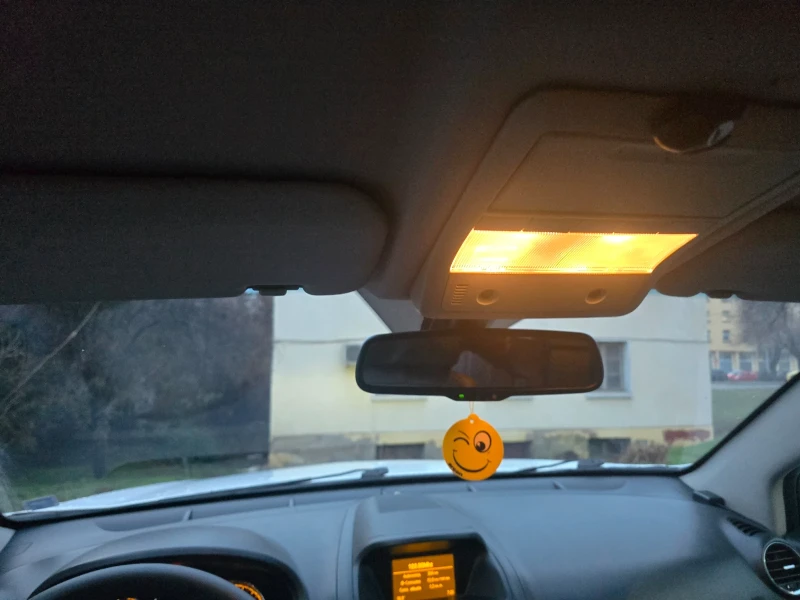 Opel Antara, снимка 10 - Автомобили и джипове - 53024449