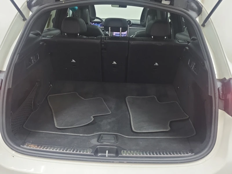 Mercedes-Benz GLC 300 * 4MATIC * CARFAX* ОПЦИЯ ЗА ФИНАНСИРАНЕ* , снимка 14 - Автомобили и джипове - 53246074