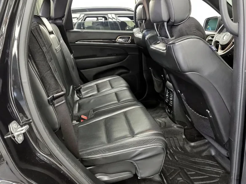 Jeep Grand cherokee 3.0 Diesel, снимка 12 - Автомобили и джипове - 55644271