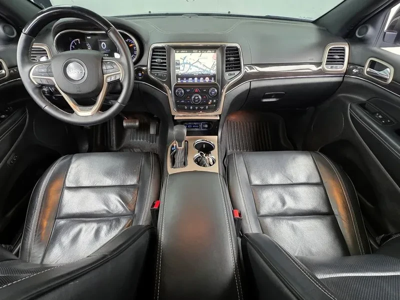 Jeep Grand cherokee 3.0 Diesel, снимка 7 - Автомобили и джипове - 55644271