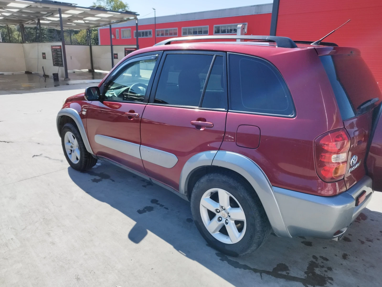 Toyota Rav4 2.0VVTi 4x4 LPG - изображение 2