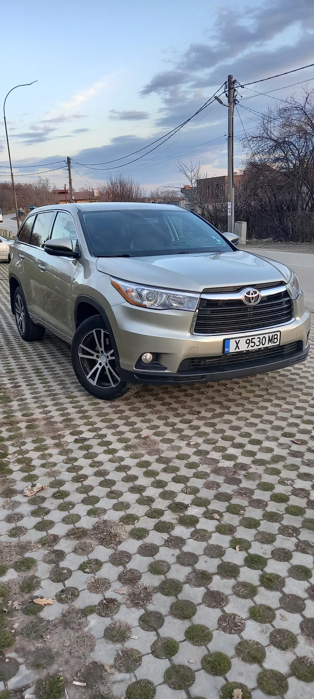 Toyota Highlander LE - изображение 3