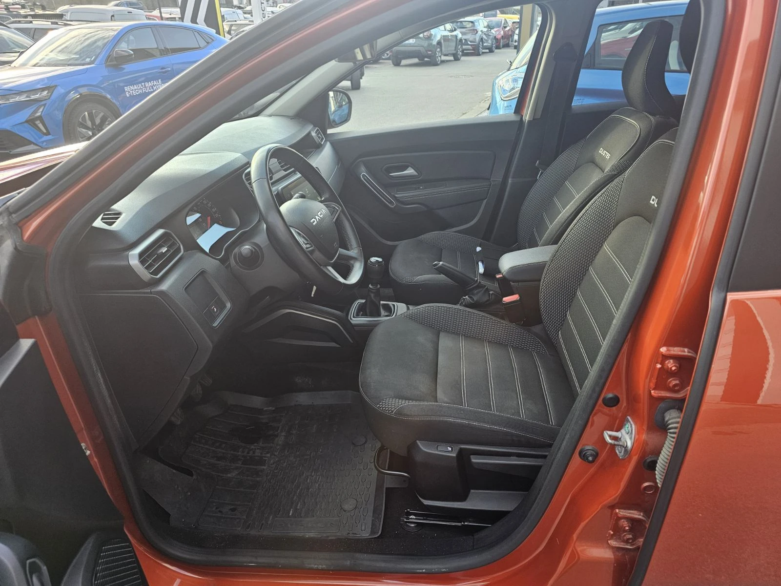 Dacia Duster 1.3 TCe 130 4x2 | Mobile.bg   13