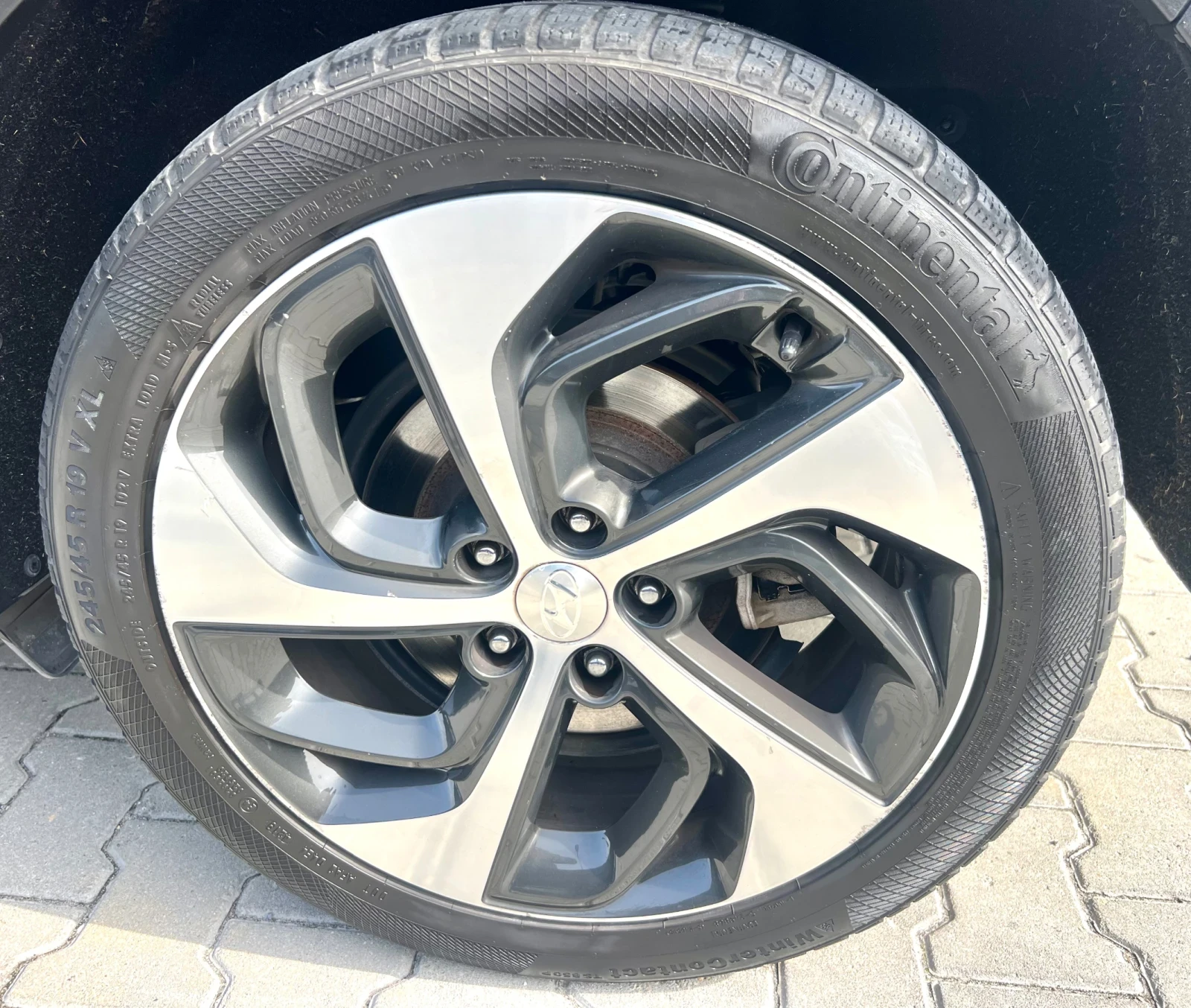 Hyundai Tucson 2, 0 4/4 - изображение 10