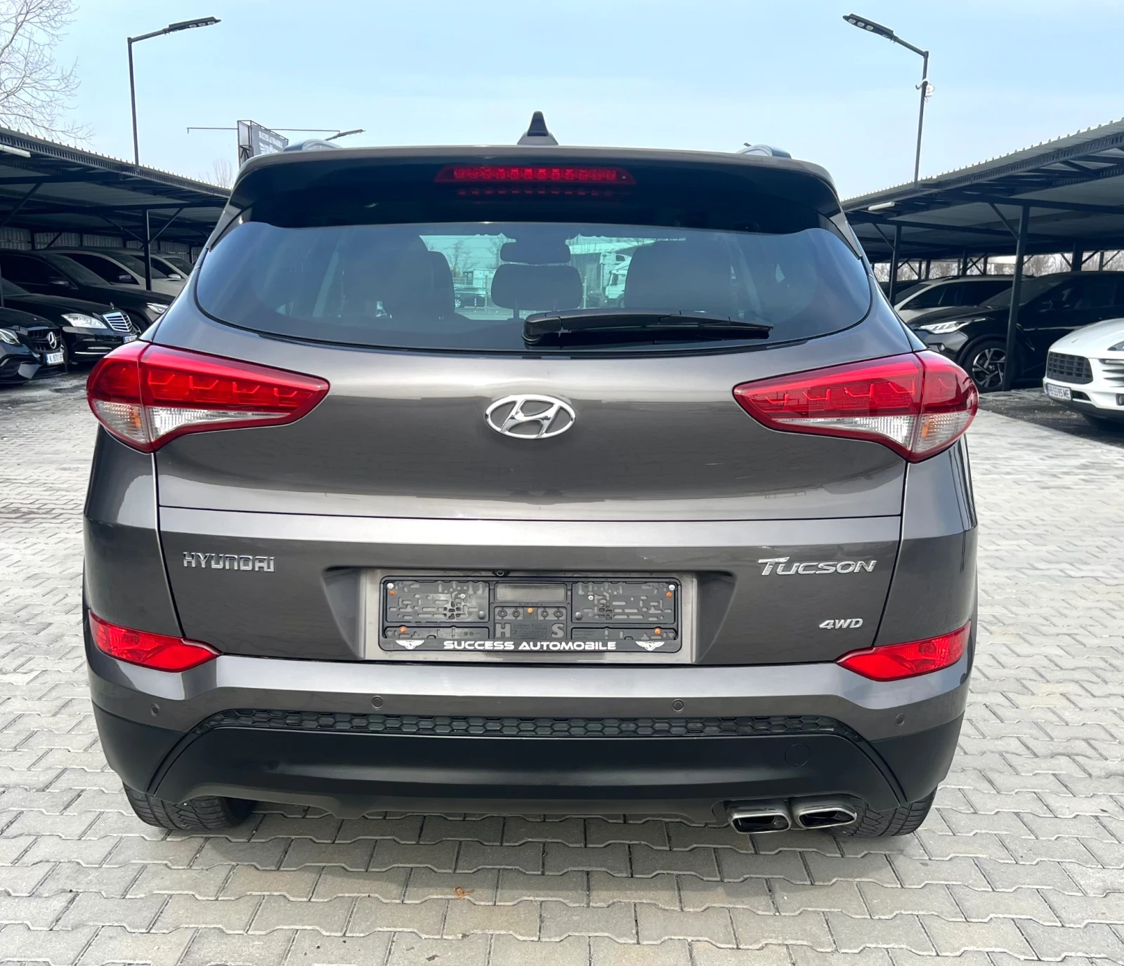 Hyundai Tucson 2, 0 4/4 - изображение 3