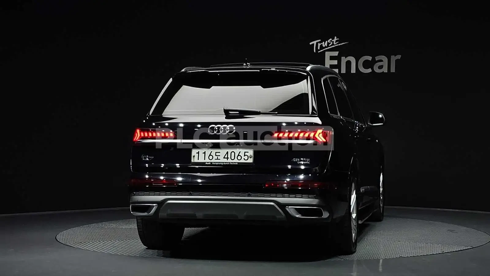 Audi Q7 DIS* 360* Matrix* Pano* , снимка 4 - Автомобили и джипове - 54026809