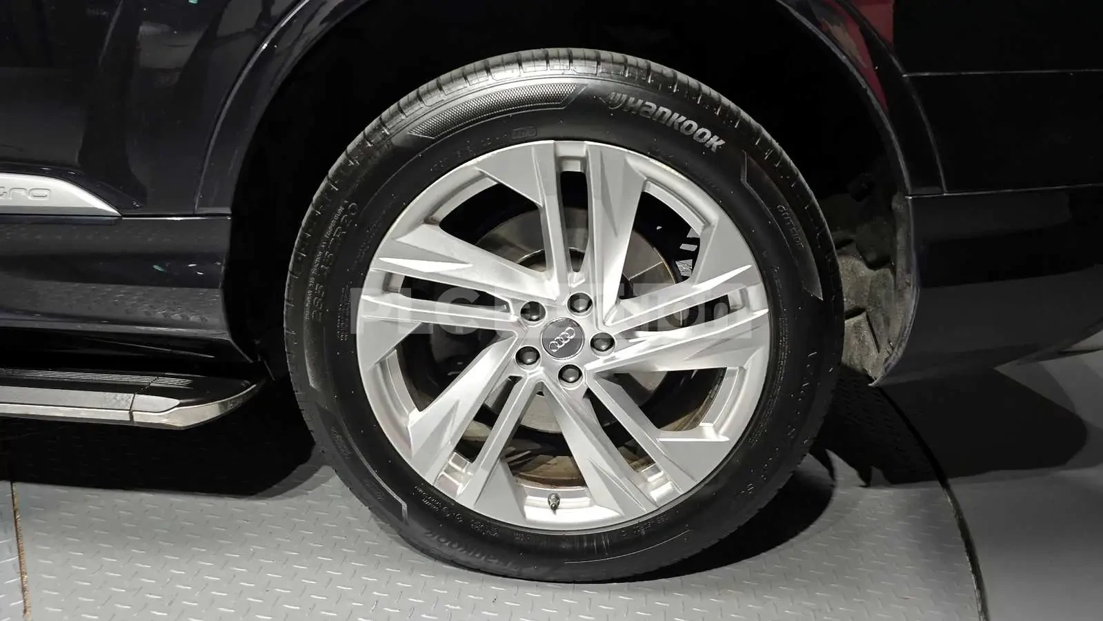 Audi Q7 DIS* 360* Matrix* Pano* , снимка 11 - Автомобили и джипове - 54026809