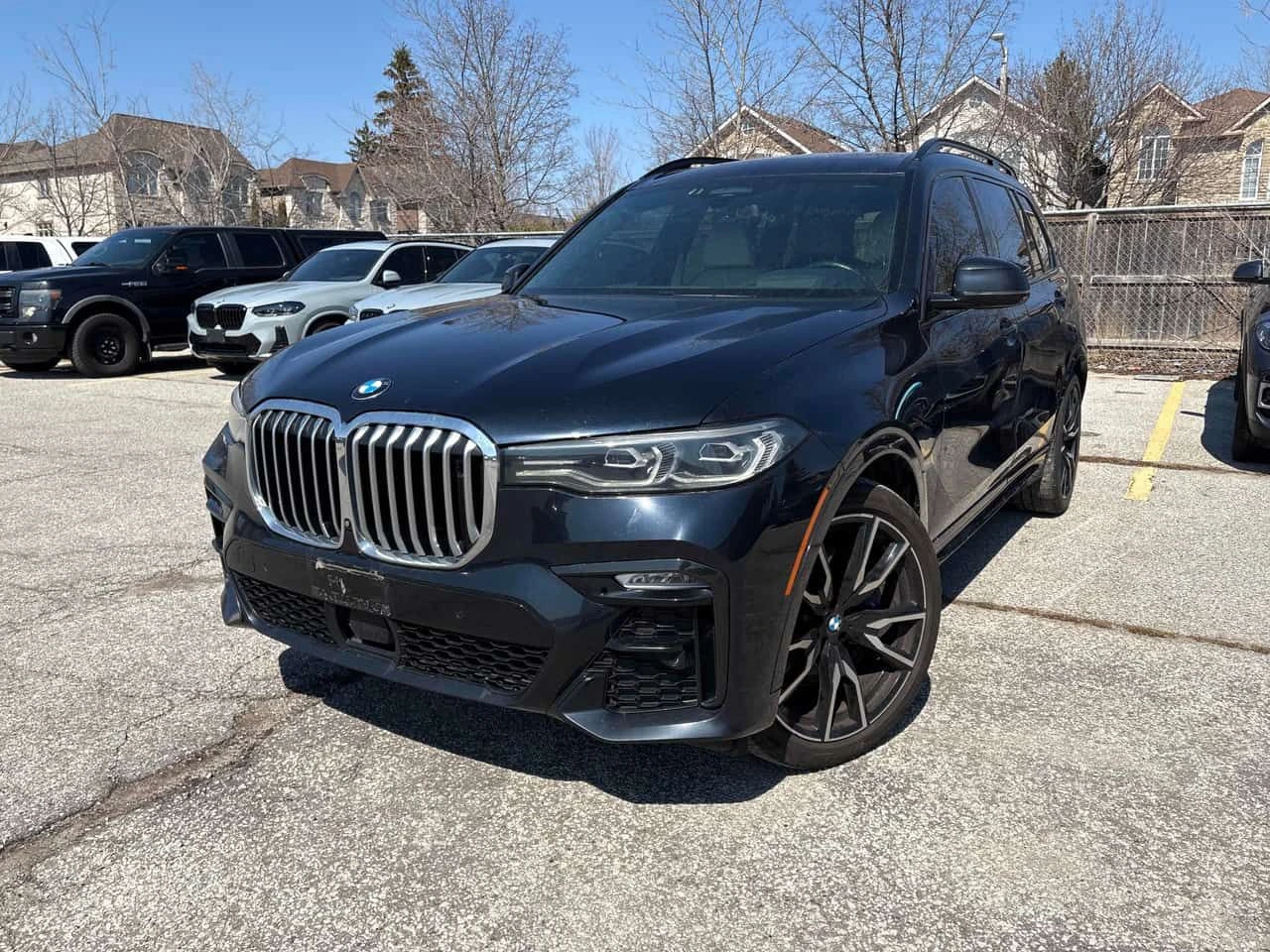 BMW X7 * xDrive50i * DISTRONIC* МАСАЖ* ВАКУУМ* 