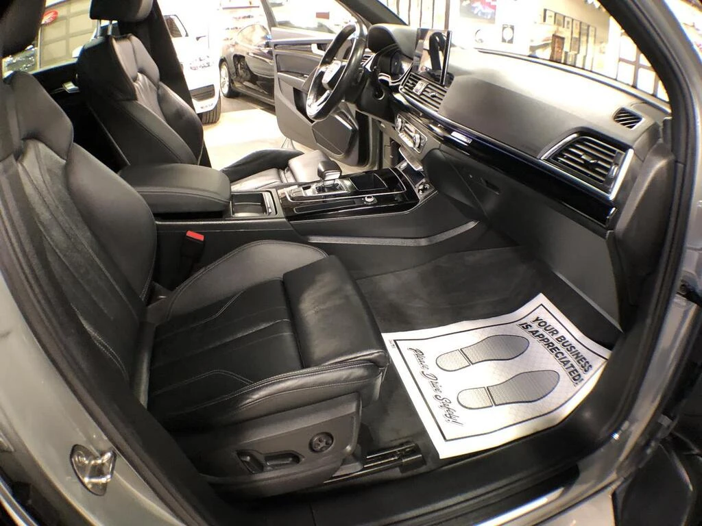 Audi Q5 S-LINE| PANO| ПАМЕТ| AMBIENT| ФИКСИРАНА ЦЕНА, снимка 11 - Автомобили и джипове - 54219029