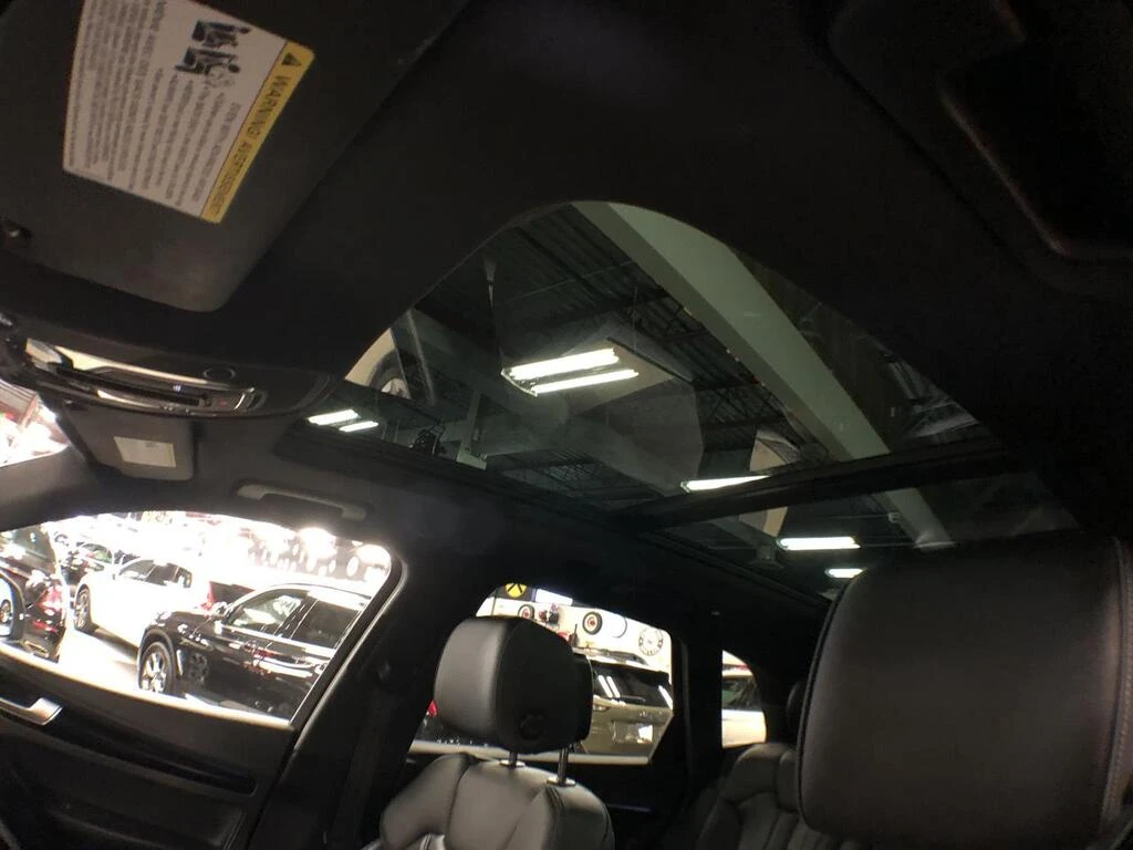 Audi Q5 S-LINE| PANO| ПАМЕТ| AMBIENT| ФИКСИРАНА ЦЕНА, снимка 12 - Автомобили и джипове - 54219029