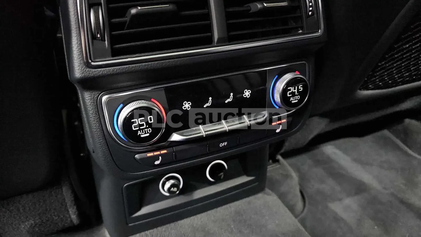Audi Q7 PRESTIGE !УНИКАТ! #ПЪЛНО ОБОРУДВАНЕ# !ПАНОРАМА/360, снимка 15 - Автомобили и джипове - 55066027